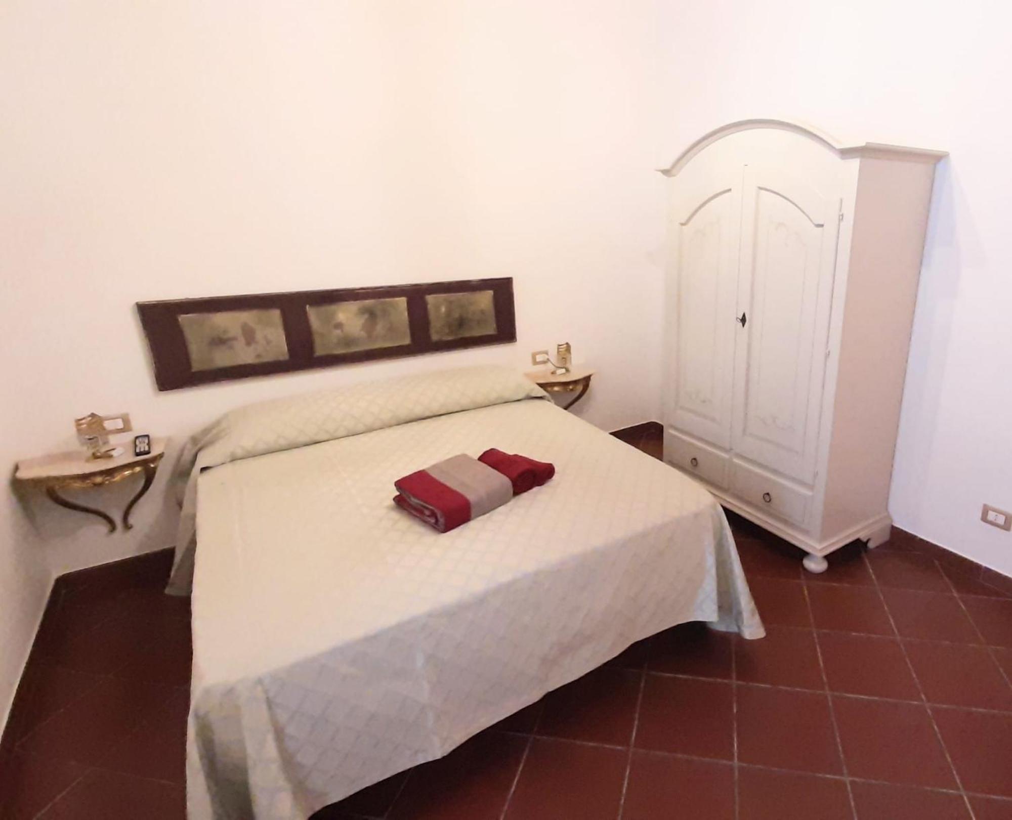 Casale Battaglini Bed & Breakfast Castelnuovo Cilento Екстериор снимка